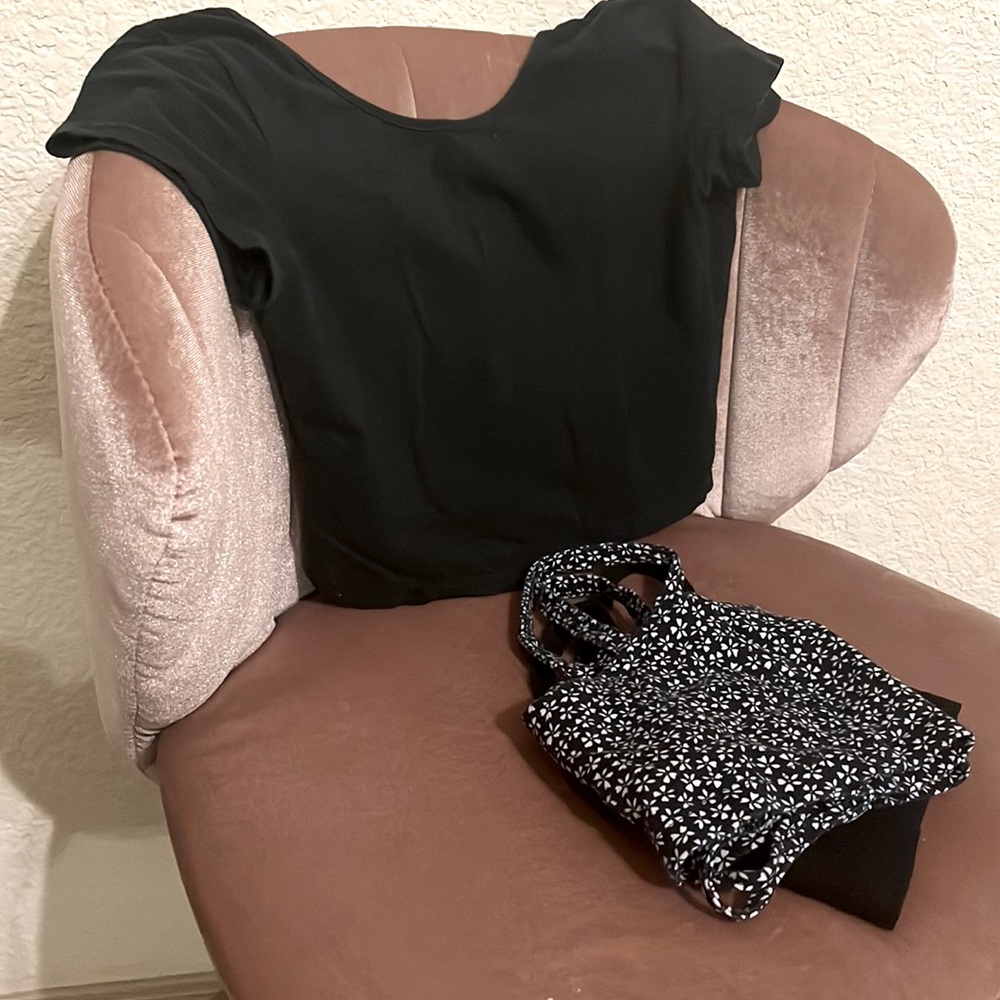 Brandy Melville crop top